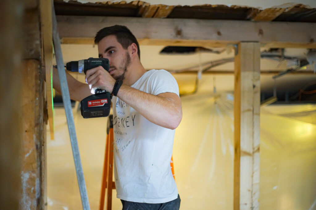 im Betriebsunterhalt